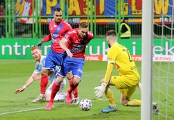 Ekstraklasa piłkarska. Raków - Piast 2:0