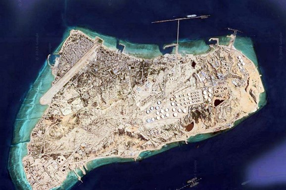 "Naftna arterija" Irana ostala netaknuta tokom sukoba: Ukoliko SAD udari na ovo ostrvo, tržište nafte doživeće strašan potres