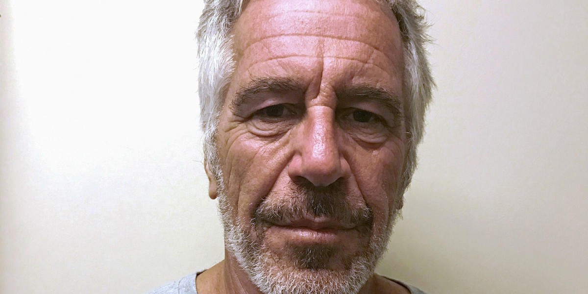 Jeffrey Epstein popełnił samobójstwo w więzieniu