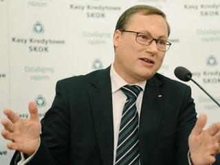 Grzegorz Bierecki zrezygnował trzy tygodnie przed wejściem w życie ustawy oddającej SKOK-i pod kuratelę KNF