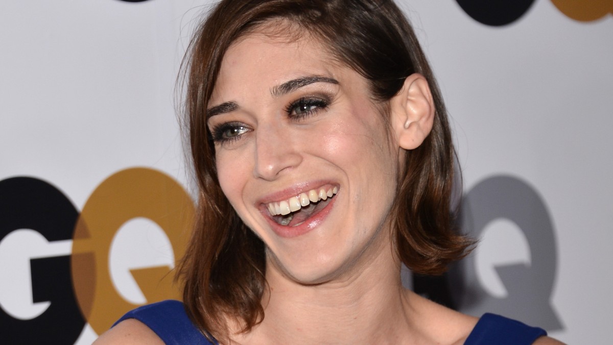 Pomimo wcześniejszych plotek, Lizzy Caplan nie pojawi się w serialu "S.H.I.E.L.D."