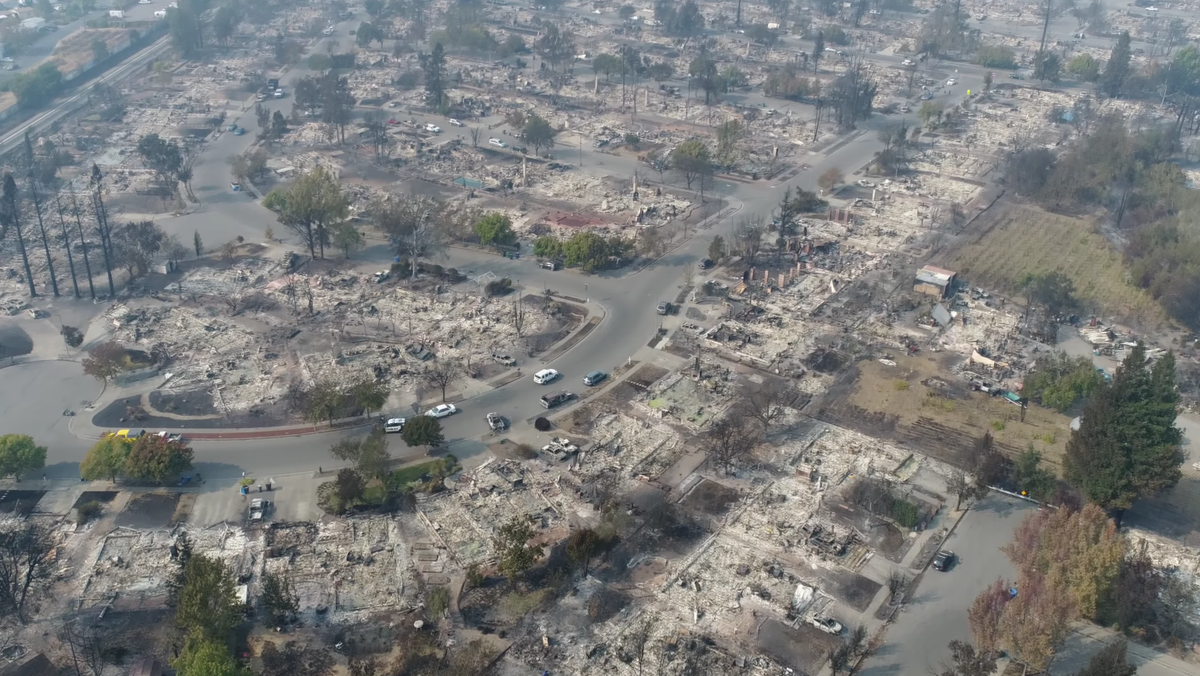 Santa Rosa, Kalifornia po pożarach