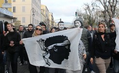 Wyspa jak francuski wyrzut sumienia. Zamieszki na Korsyce obrazem problemu, na który nie ma rozwiązania