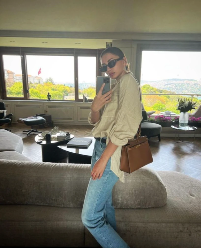 Stan Emine Jahović u Istanbulu