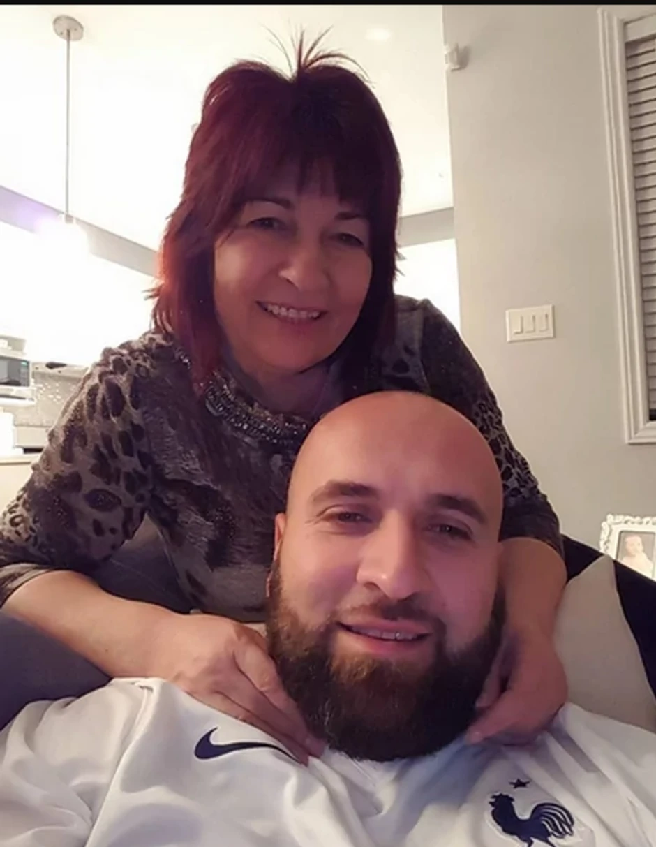 Dario sa majkom Milom