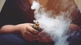 E-papierosy i nikotynowe woreczki znikną ze sklepów? Rząd szykuje ostre ograniczenia