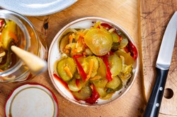 Ogórki po meksykańsku. Lepsze niż kiszone - pikantne, idealne na zimę