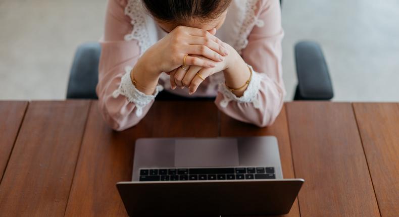 A project manager at a big tech firm is putting her burgeoning career on hold to focus on her mental health.hxyume/Getty Images