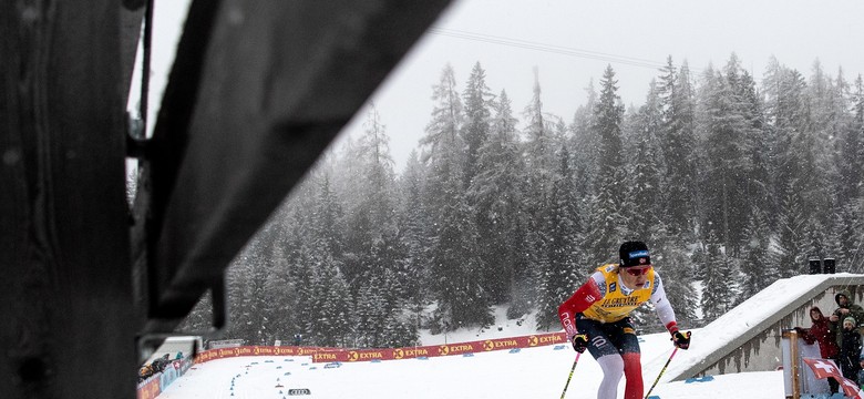 Tour de Ski. Zwycięstwa Klaebo i Niepriajewej, Polacy odpadli w ćwierćfinale