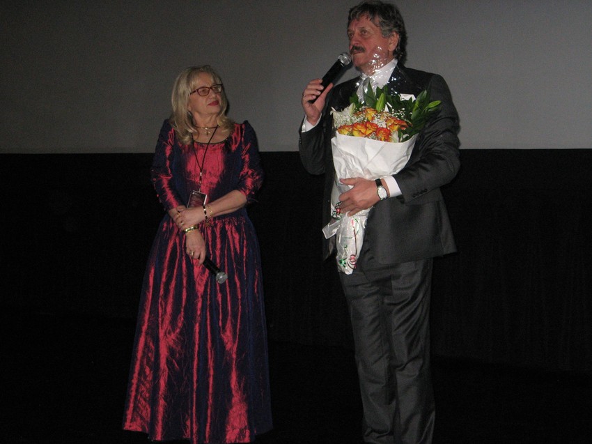 Osnivač festivala Slavica Petrović sa poznatim rediteljom