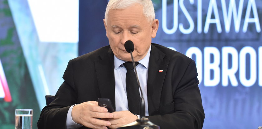 Nikt nie podsłucha Jarosława Kaczyńskiego?! Prezes PiS wie, jak oprzeć się hakerom