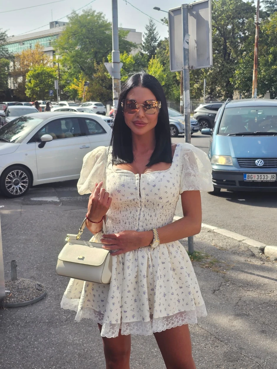 Maja Marinković, Elita 9