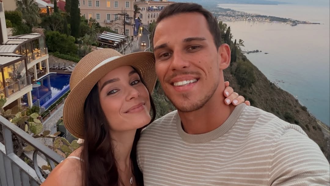 Adrián Chabada a Sabína Lipková tvoria pár aj v reálnom živote po skončení šou Ruža pre nevestu