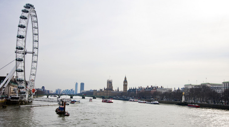 A politikusok szeretnék újraindítani a brit gazdaságot, még a teljes összeomlás előtt /Fotó: Northfoto