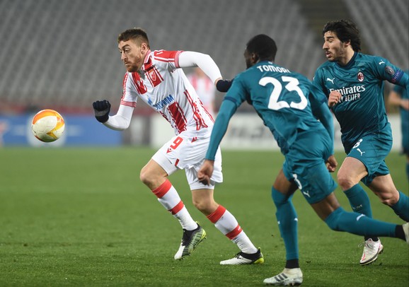 Kako Se U Stvari Dogodio Milan Prica O Novoj Evropskoj Senzaciji Fudbalera Crvene Zvezde