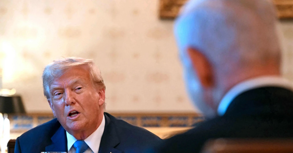 Trump ma do niego słabość, ale Netanjahu może przelicytować. "Bibi zachowuje się jak szaleniec"