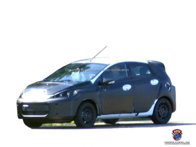 Zdjęcia szpiegowskie: Nowy Ford Fiesta nie urośnie!