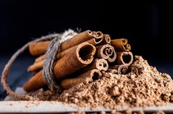 Poprawia przemianę materii i rozgrzewa: CYNAMON