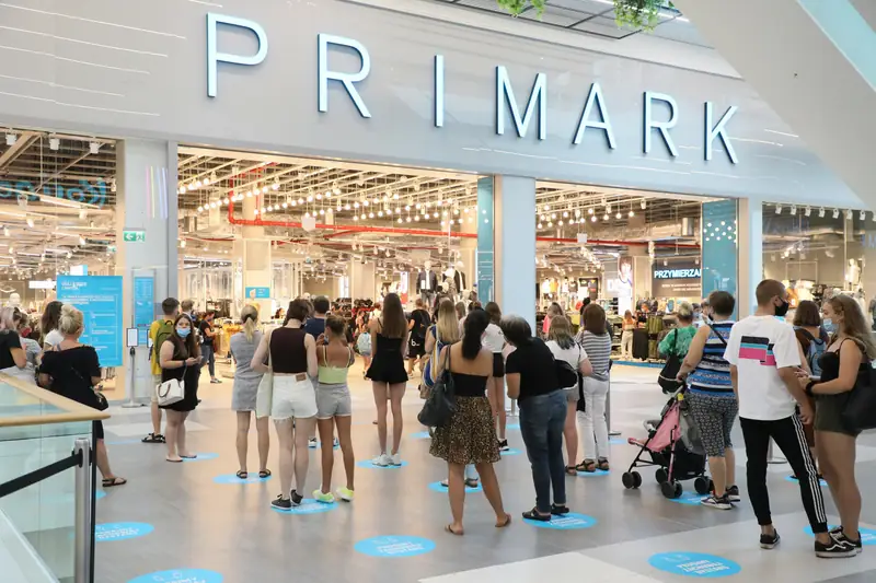 Foto: otwarcie pierwszego w Polsce sklepu Primark / Jakub Kaminski /East News, 20.08.2020. Galeria Młociny