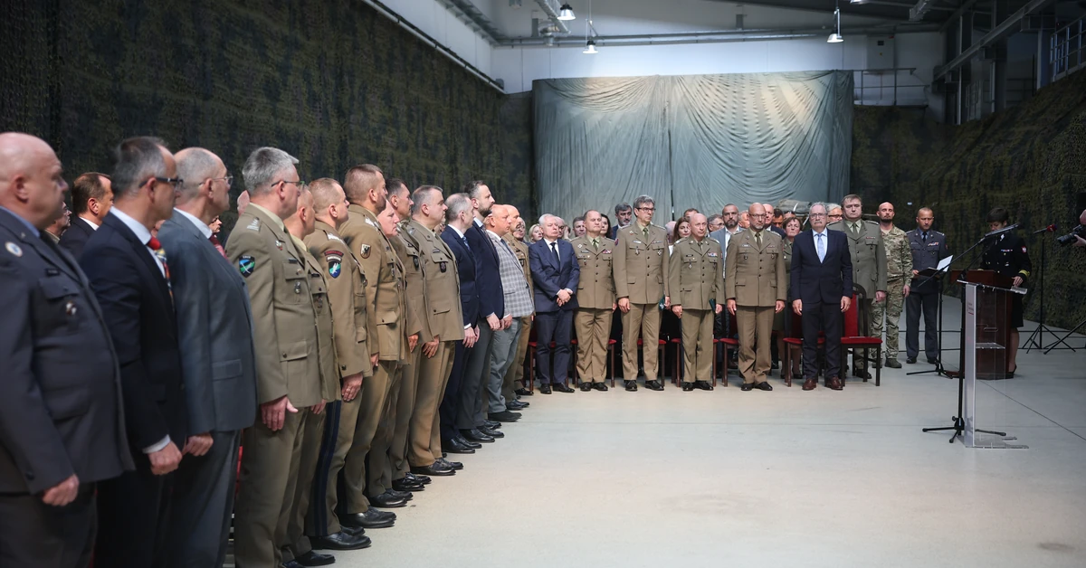 Armia wzywa medyków. MON: To lekcja z Ukrainy