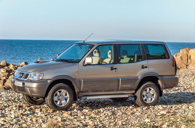 Nissan Terrano 2.7 TD - lata produkcji 1993-2005