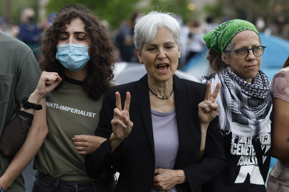 "TO JE GENOCID" Uhapšena kandidatkinja za predsednika SAD Džil Stajn na protestu protiv rata u Gazi