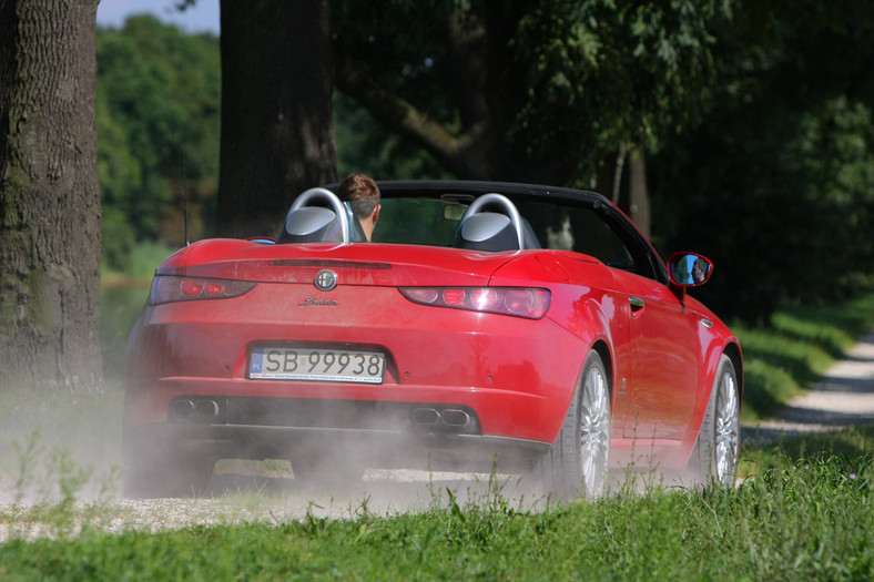 Używana Alfa Romeo Spider: szybka, piękna i droga
