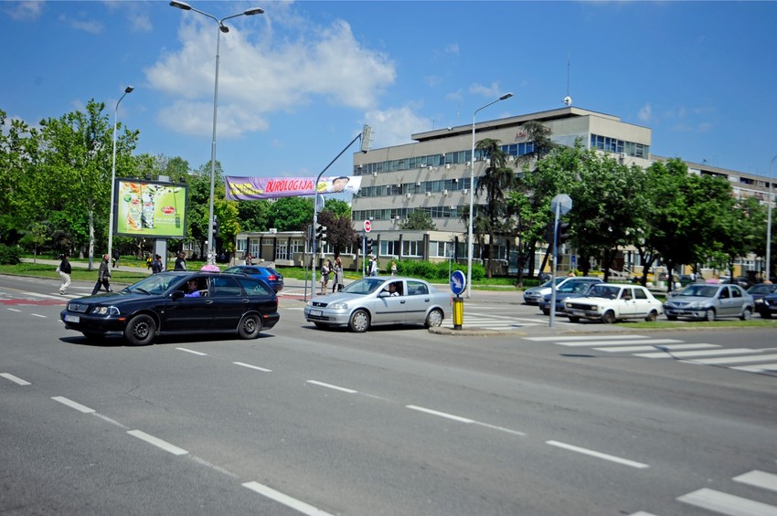 Ugao Goce Delčeva i Bulevara Mihajla Pupina