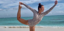 Kinga Rusin poleciała ćwiczyć jogę poleciała na Malediwy