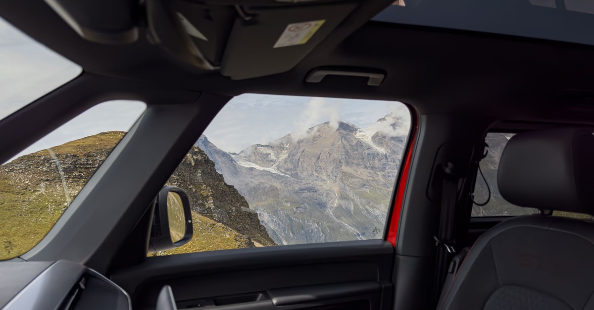 Natychmiastowa sprzedaż auta po śmierci małżonka. Kiedy bez PIT?