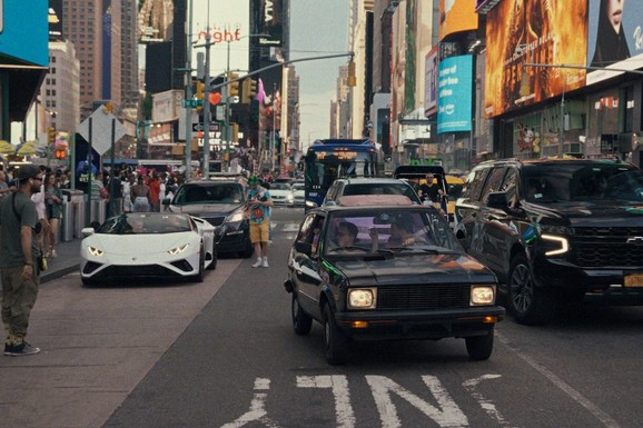 LEGENDARNIM JUGIĆEM od Njujorka do Los Anđelesa: Dokumentarac o neobičnom putovanju, prijateljstvu i mitu o NAJGOREM AUTU IKADA