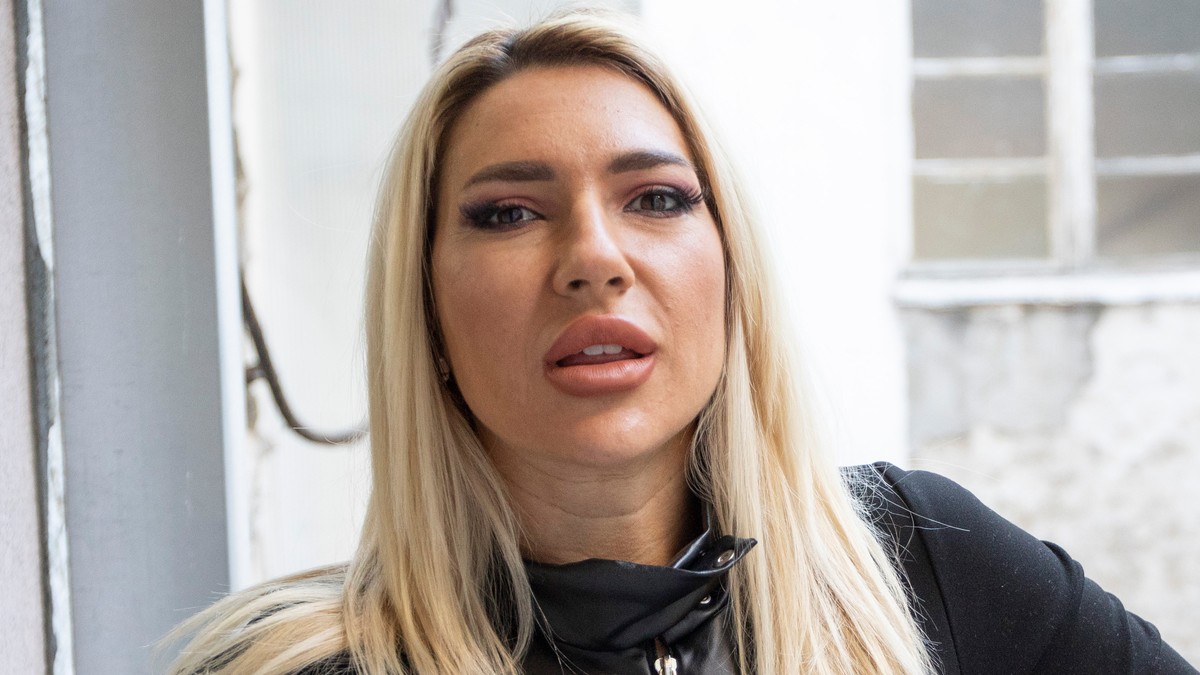 "SAMO ZDRAV ŽIVOT" Jovana Jeremić pokazala šta jede i objavila recept za svoju idealnu večeru: Evo koliko je para voditeljka dala za obrok Kép