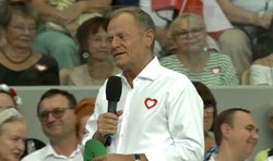Wybory 2023. Tusk w Bydgoszczy. "Jakie to są pętaki! Rządzić osiem lat i wmawiać ludziom..."