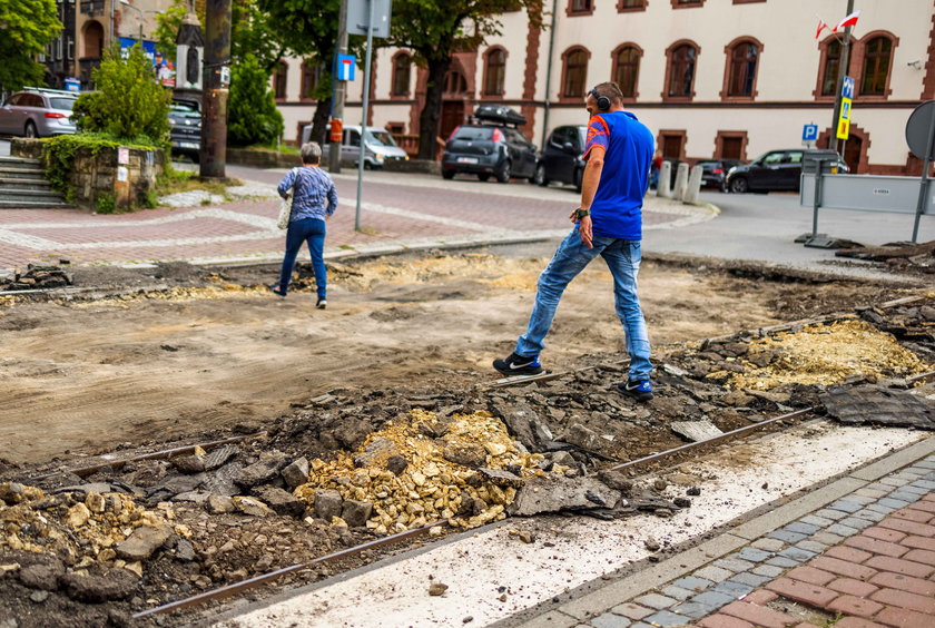 Na początku sierpnia zniknęły tory tramwajowe w Mysłowicach.  Ruszyła wielka inwestycja