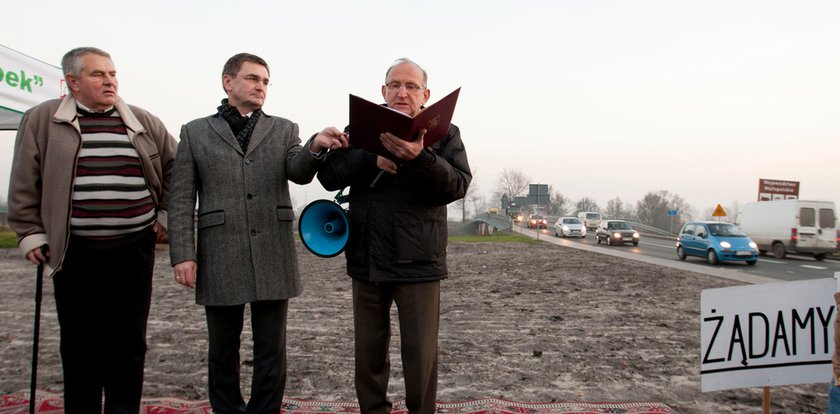 W Bieruniu mieszkańcy blokowali ulicę