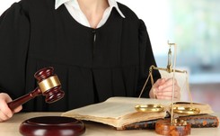 Sędzia prowadząca sprawę Izabelli Ch. wykazała się 'wyjątkową nieudolnością'. Ministerstwo skraca jej delegację