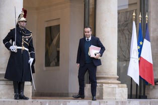 Francja wprowadzi pierwszeństwo dla zamówień wojskowych? Minister obrony: Nie wykluczam