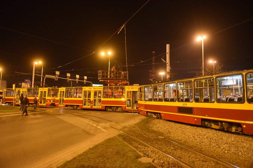 czołowe zderzenie tramwajów na Limanowskiego
