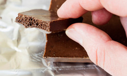 Co się stanie, gdy zjesz całą czekoladę na raz?