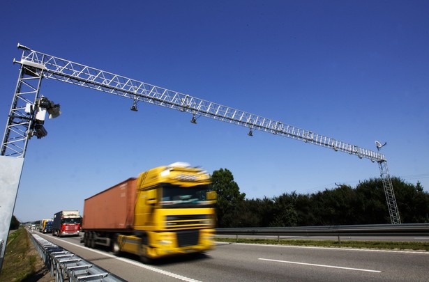 Automatyczny pobór opłat na autostradzie ViaTOLL.