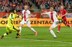 Polacy wygrywają nawet bez Lewandowskiego. Tak pokonali Czechów. WIDEO