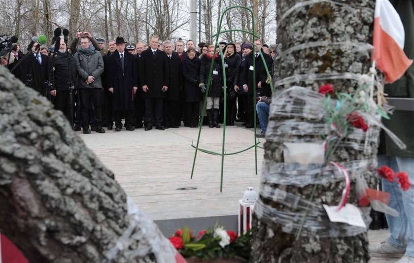 Polska delegacja wskazała miejsce, gdzie stanie pomnik