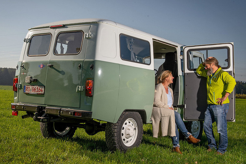 UAZ 452 Buchanka Bochenek