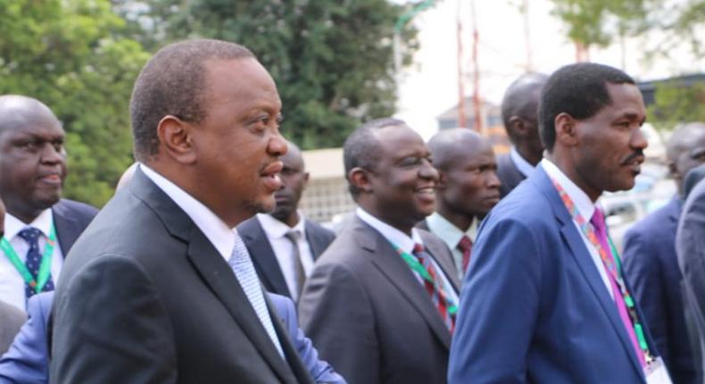 President Uhuru Kenyatta gives orders following DP William Ruto assassination claims 