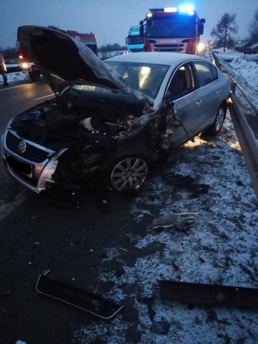 Tragiczny wypadek na Podkarpaciu. Policjant zginął w drodze do pracy