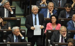 Kasprzycka: Lud wyjdzie z tego skacowany