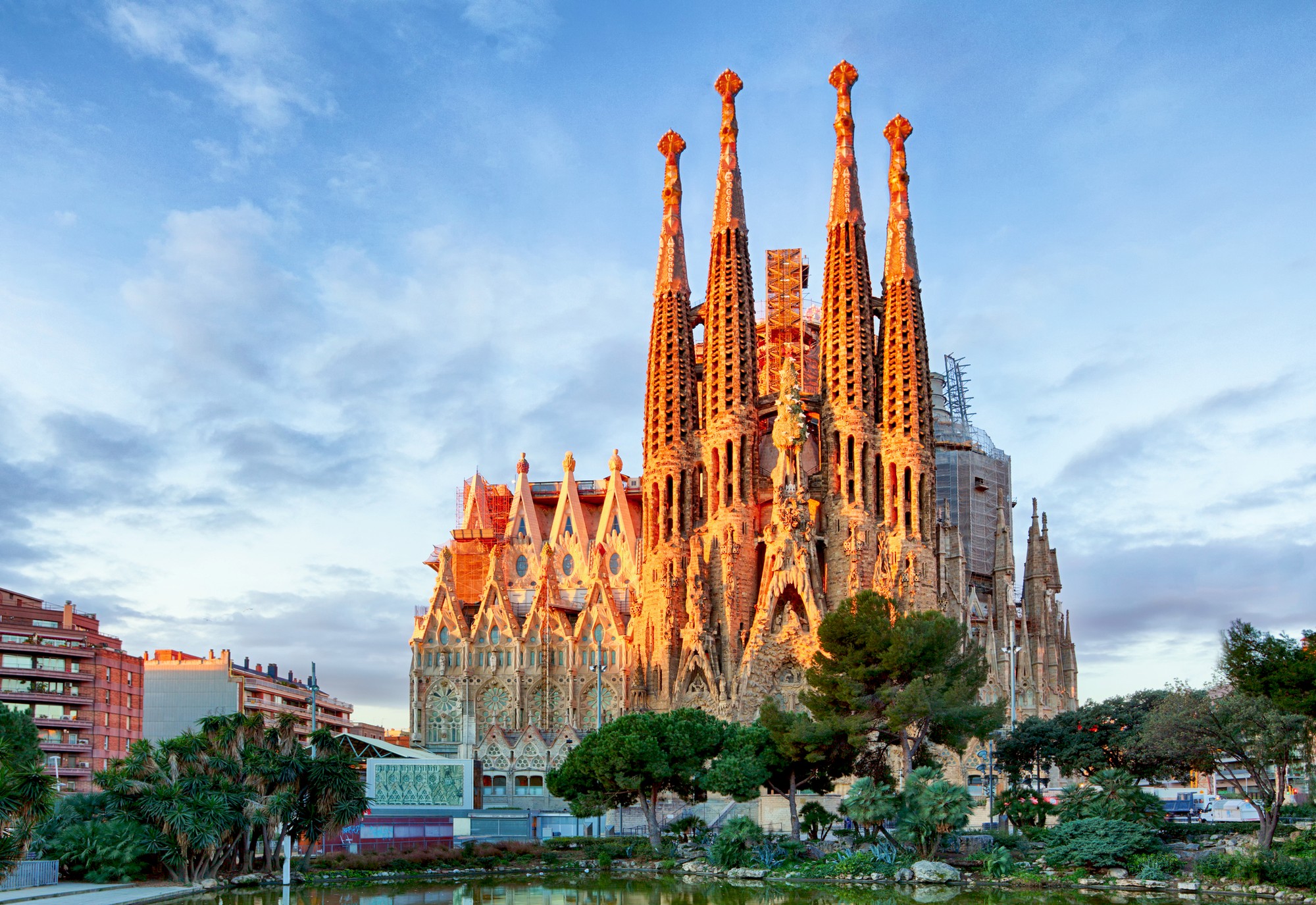 Bazilika Sagrada Família v Barcelone.