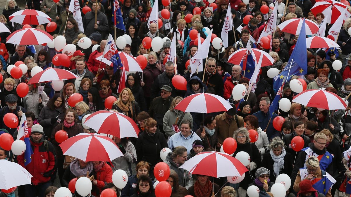 WARSZAWA DEMONSTRACJA ZNP