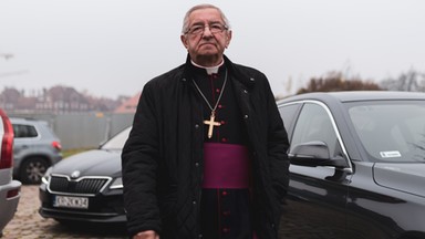 Abp Głódź został sołtysem. Terlikowski: granica śmieszności została przekroczona