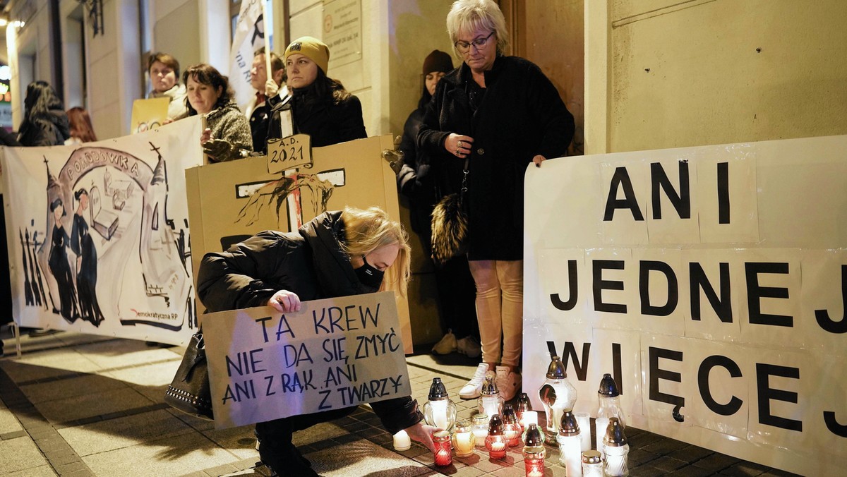 Protest po śmierci kobiety w ciąży w Pszczynie